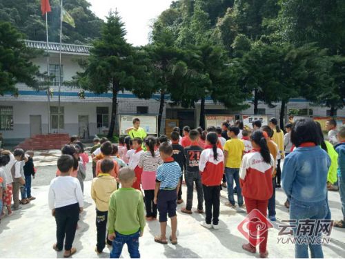 麻栗坡县小学最新动态报道